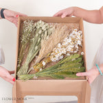 DIY dried flower wreath box