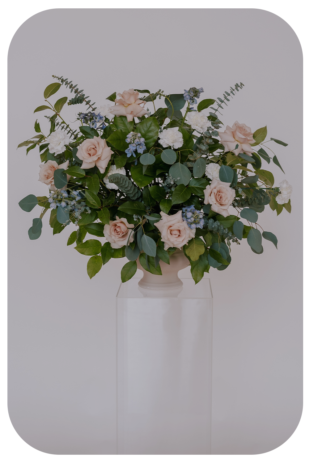 Large Slanted Fresh Floral Bouquet Holder